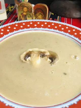 Velouté de champignons de Carême orthodoxe