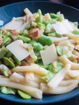 Strozzapreti aux Fèves