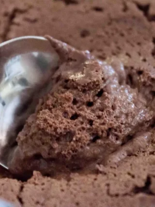 POURQUOI MANGE-T-ON DU CHOCOLAT À PÂQUES ?