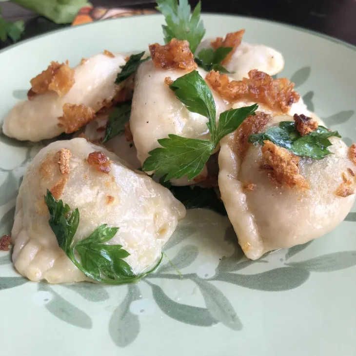 Mois de Mai, Mois de Marie 15 Pierogi z kapusta i grzybami Pierogi choux champignons17