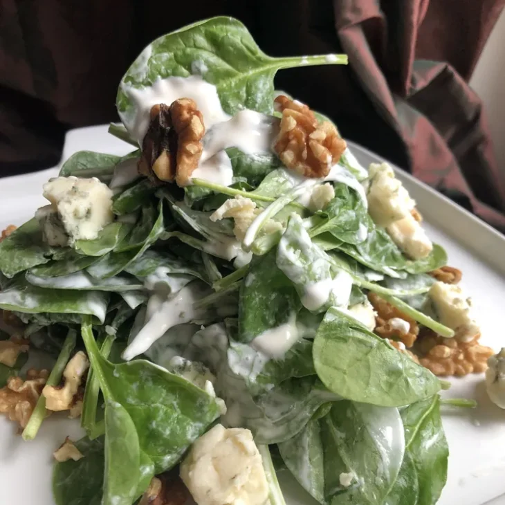 Dossier: Les croyances religieuses en Europe 10 Salade epinards au bleu Spinatsalat vegan10