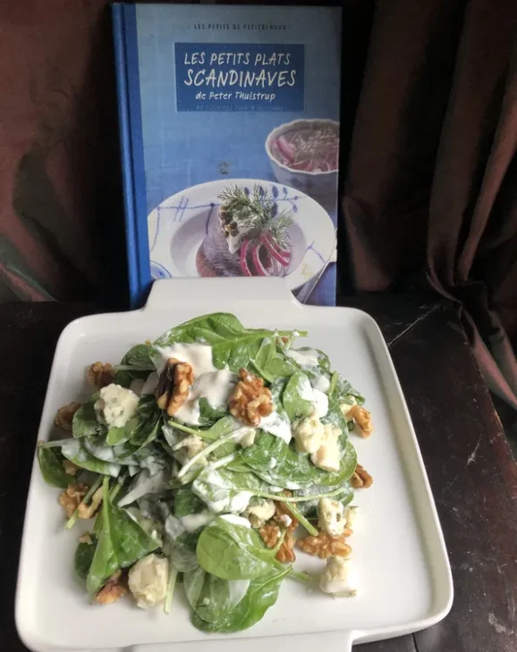 Dossier: Les croyances religieuses en Europe 7 Salade epinards au bleu Spinatsalat vegan14