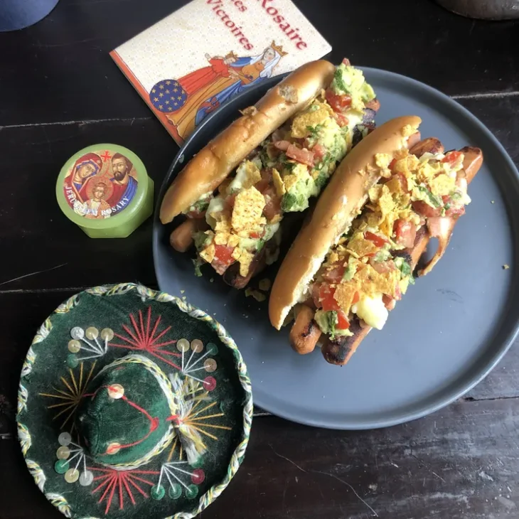 Hot dog mexicain perritos calientes vegan9