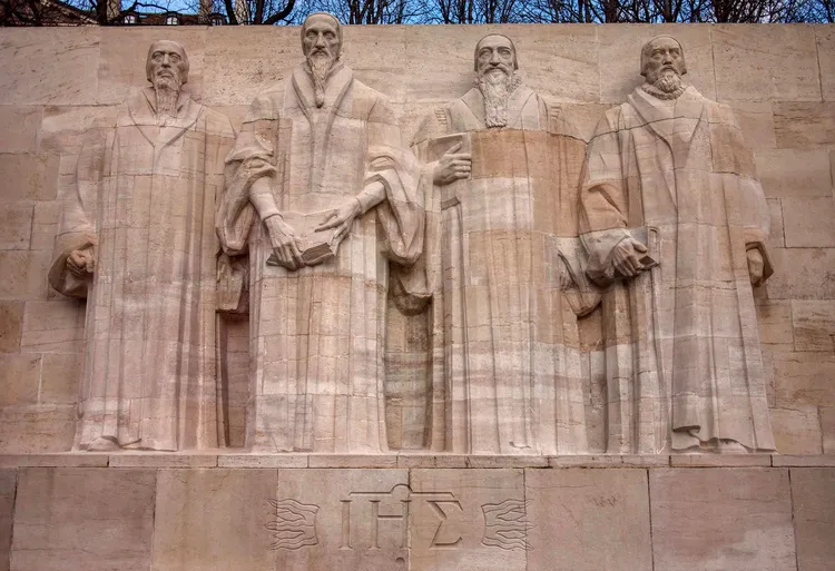 Reformationsbrötchen: les gâteaux de La Réforme 2 statues 5459512 1920