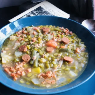 Soupe aux pois cassés néerlandaise - Nouvel An protestant 20 Schwarzplententorte : Gâteau de Noël tyrolien.