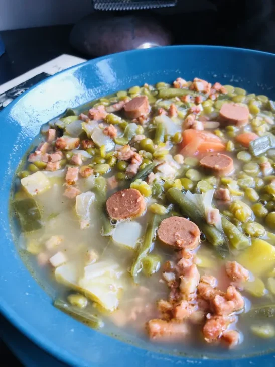 Snert Erwtensoep soupe aux pois casses6