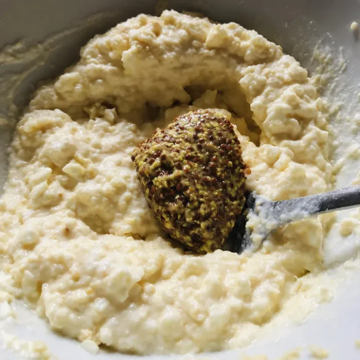 Fête de la Visitation en Pologne et une recette printanière 4 Sauce au raifort oeufs oignons nouveaux2 result
