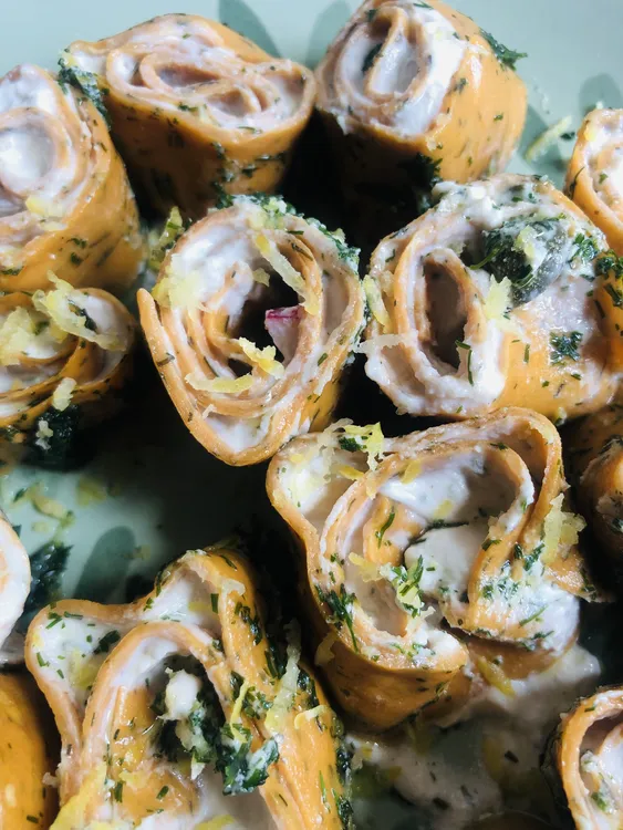 Rouleaux de « saumon » au raifort (vegan) 1 Rouleaux de « saumon » au raifort (vegan)