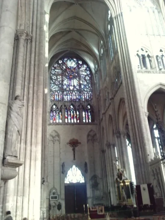 Le 29 août, fête de la Décollation de Saint Jean-Baptiste 8 Rosace Cathedrale Amiens